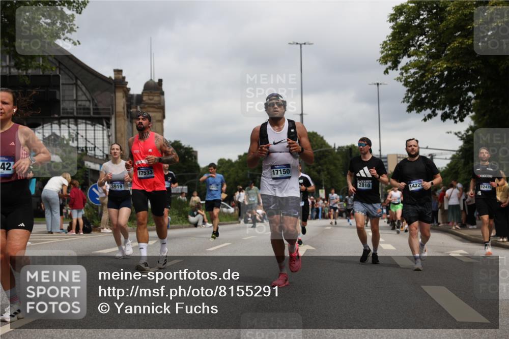 29.06.2025 - hella hamburg halbmarathon Yannick Fuchs http://msf.ph/oto/8155291 29.06.2025 10:58:12 20KM 1254, 1334, 2810, 3919, 4542, 6100, 7042, 7907, 8171, 8810, 8890, 9680, 9816, 10694, 11960, 12479, 12646, 13503, 13542, 13901, 14225, 14822, 14970, 15093, 15698, 15797, 16594, 16753, 17112, 17150, 17533, 17685, 17686, 18321, 18395, 18581, 18739, 19240 meine-sportfotos.de