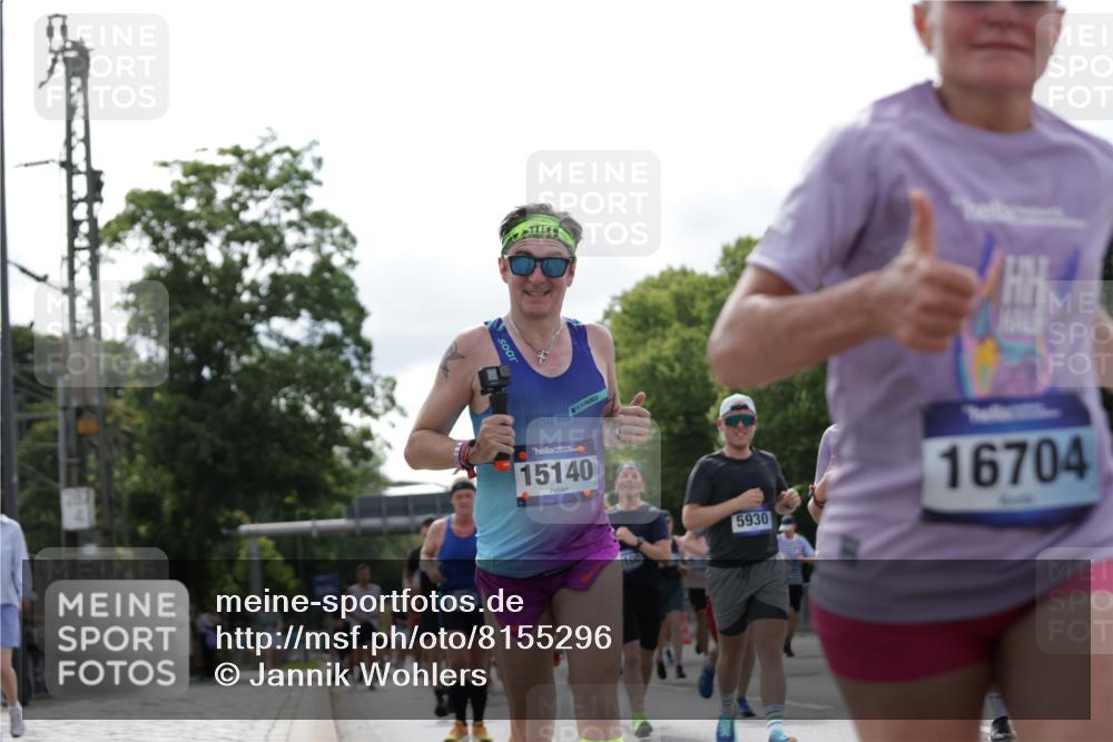 29.06.2025 - hella hamburg halbmarathon Jannik Wohlers http://msf.ph/oto/8155296 29.06.2025 10:16:44 Lombardsbrücke 1083, 1137, 1298, 1331, 1348, 1356, 1553, 2225, 2908, 3210, 3464, 3466, 3622, 5023, 5390, 5929, 5930, 5995, 6126, 6128, 6522, 7114, 7115, 7257, 7345, 7376, 7647, 7928, 7945, 8253, 8263, 8513, 8558, 8983, 9152, 9259, 9647, 10165, 10460, 10592, 10735, 11102, 11410, 12042, 12043, 12100, 12166, 12252, 12289, 12640, 13206, 13605, 14597, 14950, 15140, 15465, 15564, 15613, 16447, 16459, 16704, 16817, 17010, 17058, 17661, 17741, 17984, 18108, 18571 meine-sportfotos.de
