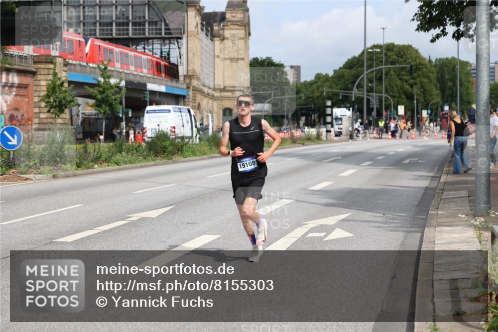 29.06.2025 - hella hamburg halbmarathon Yannick Fuchs http://msf.ph/oto/8155303 29.06.2025 10:15:11 20KM 14188, 19108 meine-sportfotos.de