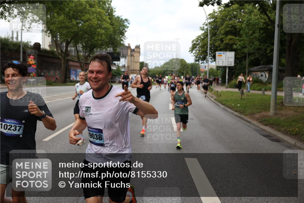 29.06.2025 - hella hamburg halbmarathon Yannick Fuchs http://msf.ph/oto/8155330 29.06.2025 10:38:02 20KM 3109, 3116, 3124, 3146, 3437, 3697, 3928, 4080, 5506, 5692, 6495, 7093, 7185, 7451, 8664, 9043, 9114, 9931, 10237, 10246, 10493, 11153, 11648, 11778, 11848, 12327, 12438, 12623, 12657, 12776, 13348, 13897, 14690, 15383, 15932, 16105, 16648, 16720, 16997, 17391, 17403, 17516, 18678, 18775, 19038, 19051, 19090 meine-sportfotos.de