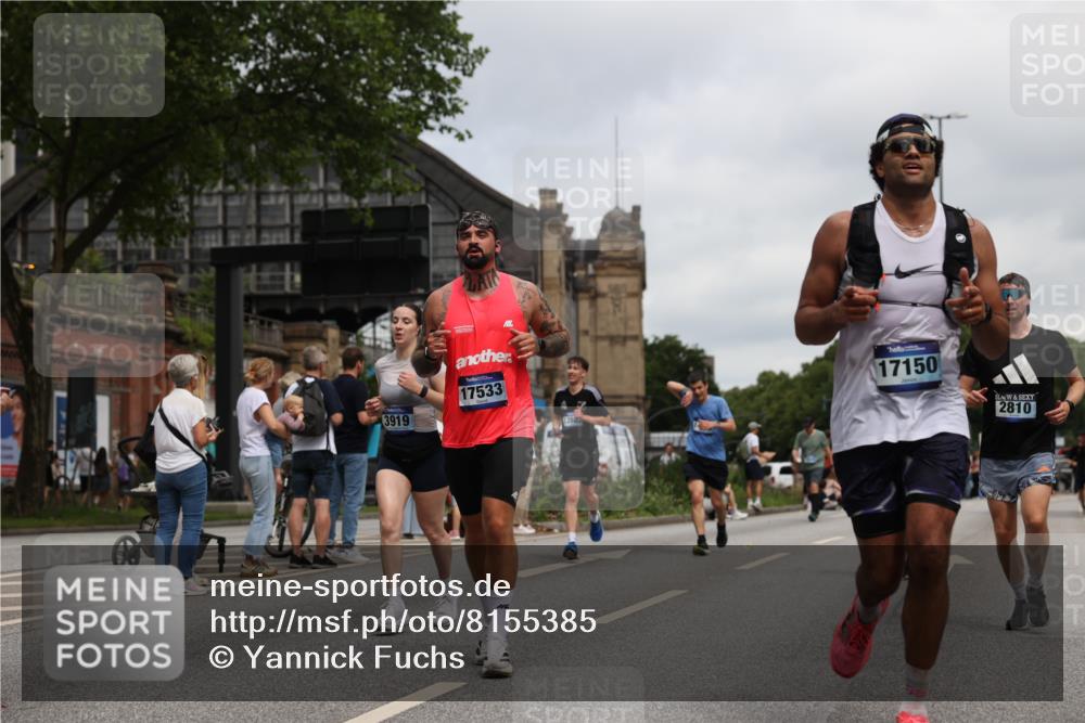 29.06.2025 - hella hamburg halbmarathon Yannick Fuchs http://msf.ph/oto/8155385 29.06.2025 10:58:13 20KM 1334, 2810, 3919, 4542, 6100, 7042, 7907, 8171, 8810, 8890, 9680, 9816, 10694, 11960, 12479, 12646, 13503, 13542, 13901, 14225, 14822, 14970, 15698, 15797, 16594, 16753, 17112, 17150, 17533, 17685, 17686, 18321, 18395, 18581, 18739, 19240 meine-sportfotos.de