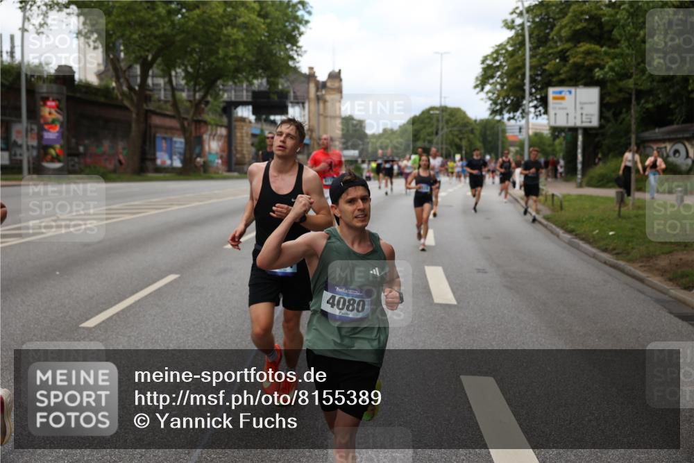 29.06.2025 - hella hamburg halbmarathon Yannick Fuchs http://msf.ph/oto/8155389 29.06.2025 10:38:03 20KM 3109, 3116, 3124, 3146, 3437, 3697, 3928, 4080, 5506, 5692, 6495, 7093, 7185, 7451, 8664, 8900, 9043, 9114, 9931, 10237, 10246, 10493, 11153, 11648, 11778, 11848, 12327, 12438, 12623, 12657, 12776, 13348, 13897, 14690, 15383, 15932, 16105, 16648, 16720, 16997, 17391, 17403, 17516, 18678, 18775, 19038, 19051, 19090 meine-sportfotos.de