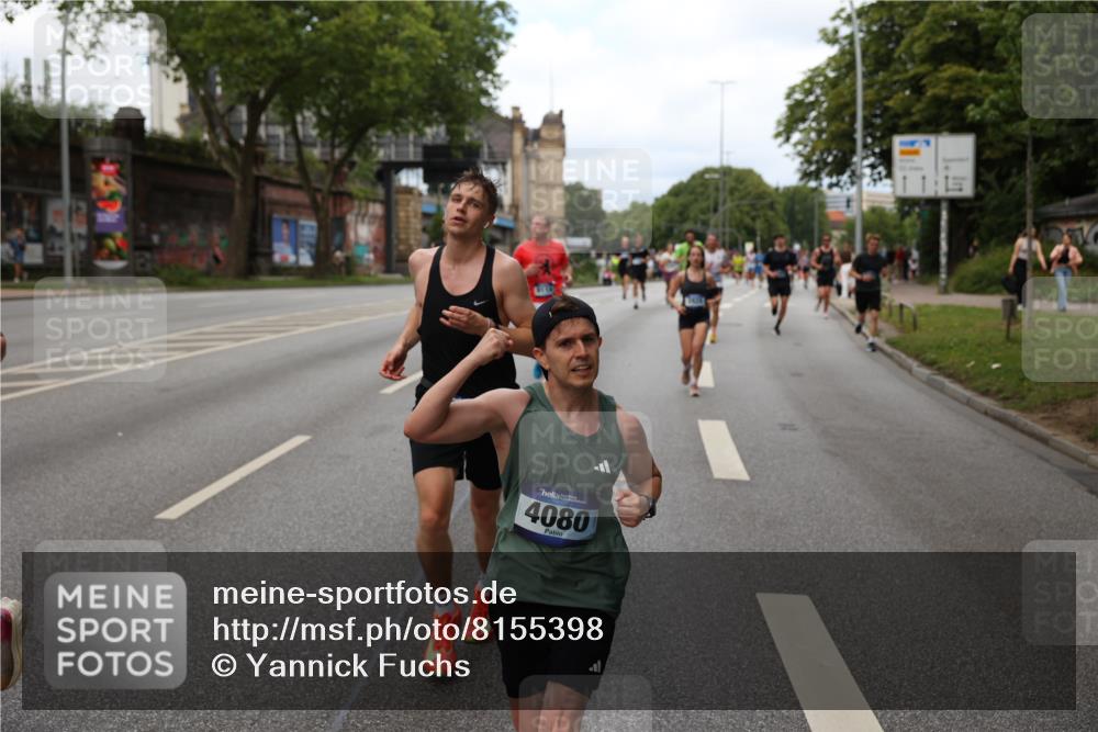 29.06.2025 - hella hamburg halbmarathon Yannick Fuchs http://msf.ph/oto/8155398 29.06.2025 10:38:03 20KM 3109, 3116, 3124, 3146, 3437, 3697, 3928, 4080, 5506, 5692, 6495, 7093, 7185, 7451, 8664, 8900, 9043, 9114, 9931, 10237, 10246, 10493, 11153, 11648, 11778, 11848, 12327, 12438, 12623, 12657, 12776, 13348, 13897, 14690, 15383, 15932, 16105, 16648, 16720, 16997, 17391, 17403, 17516, 18678, 18775, 19038, 19051, 19090 meine-sportfotos.de