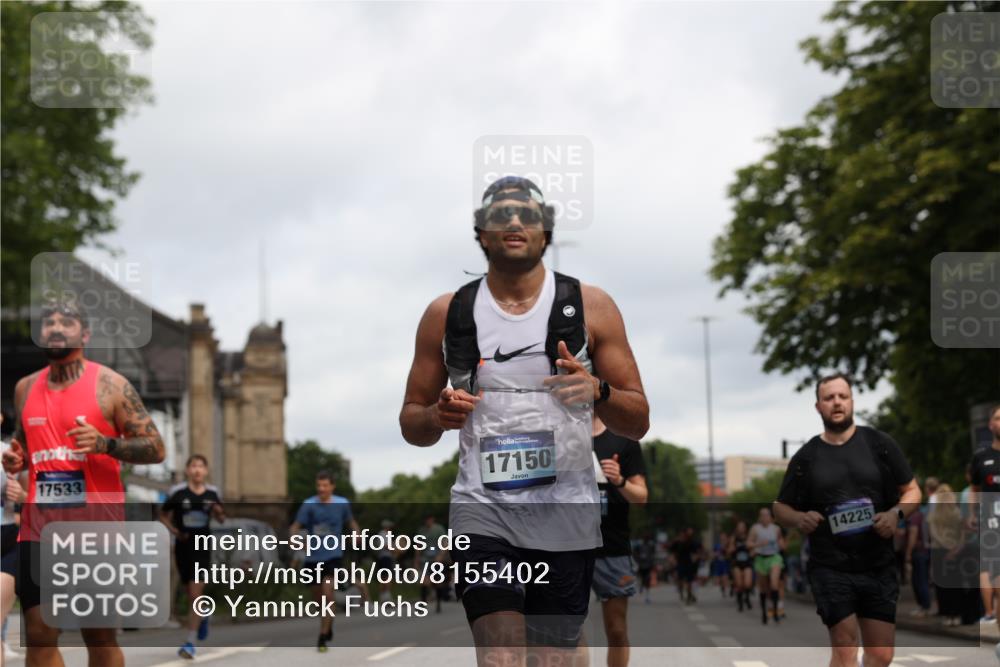29.06.2025 - hella hamburg halbmarathon Yannick Fuchs http://msf.ph/oto/8155402 29.06.2025 10:58:13 20KM 1334, 2810, 3919, 4542, 6100, 7042, 7907, 8171, 8810, 8890, 9680, 9816, 10694, 11960, 12479, 12646, 13503, 13542, 13901, 14225, 14822, 14970, 15698, 15797, 16594, 16753, 17112, 17150, 17533, 17685, 17686, 18321, 18395, 18581, 18739, 19240 meine-sportfotos.de