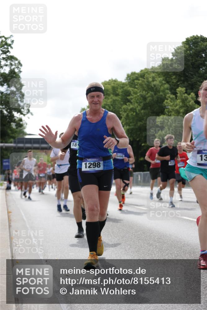29.06.2025 - hella hamburg halbmarathon Jannik Wohlers http://msf.ph/oto/8155413 29.06.2025 10:16:48 Lombardsbrücke 1083, 1137, 1298, 1331, 1348, 1356, 1477, 1553, 2225, 2908, 3210, 3464, 3466, 3622, 5023, 5390, 5929, 5930, 5995, 6126, 6128, 6522, 7257, 7345, 7376, 7445, 7647, 7945, 8253, 8263, 8558, 8983, 9152, 9259, 9647, 10377, 10460, 10592, 10735, 11102, 12042, 12043, 12100, 12166, 13605, 14199, 14597, 14950, 15140, 15293, 15465, 16447, 16704, 16817, 17010, 17058, 17661, 17741, 17984, 18108, 18344, 18571 meine-sportfotos.de