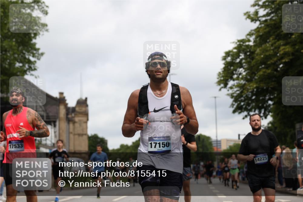 29.06.2025 - hella hamburg halbmarathon Yannick Fuchs http://msf.ph/oto/8155415 29.06.2025 10:58:13 20KM 1334, 2810, 3919, 4542, 6100, 7042, 7907, 8171, 8810, 8890, 9680, 9816, 10694, 11960, 12479, 12646, 13503, 13542, 13901, 14225, 14822, 14970, 15698, 15797, 16594, 16753, 17112, 17150, 17533, 17685, 17686, 18321, 18395, 18581, 18739, 19240 meine-sportfotos.de