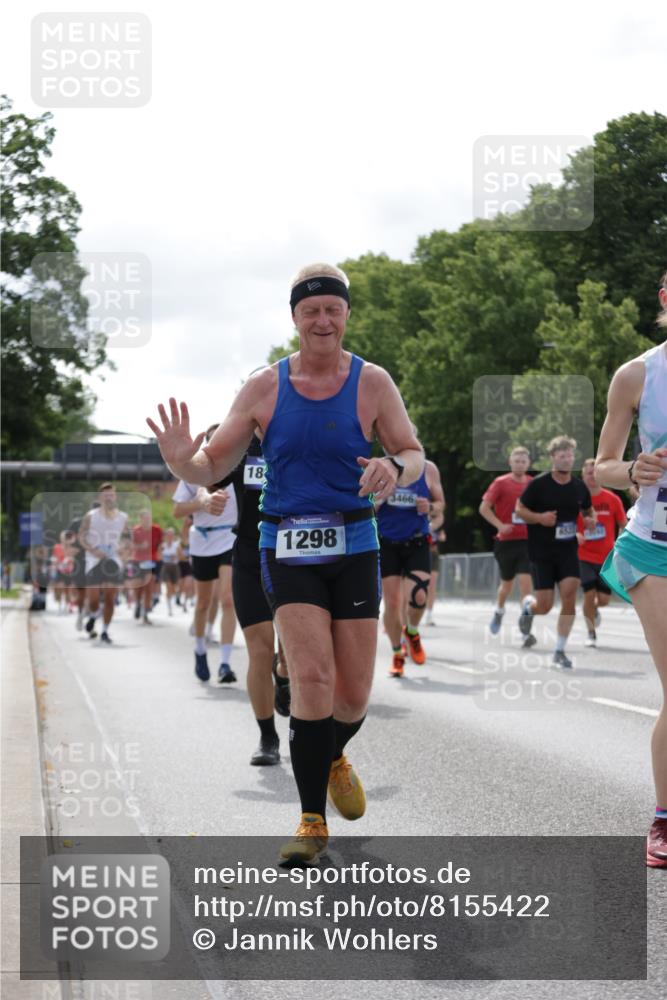29.06.2025 - hella hamburg halbmarathon Jannik Wohlers http://msf.ph/oto/8155422 29.06.2025 10:16:48 Lombardsbrücke 1083, 1137, 1298, 1331, 1348, 1356, 1477, 1553, 2225, 2908, 3210, 3464, 3466, 3622, 5023, 5390, 5929, 5930, 5995, 6126, 6128, 6522, 7257, 7345, 7376, 7445, 7647, 7945, 8253, 8263, 8558, 8983, 9152, 9259, 9647, 10377, 10460, 10592, 10735, 11102, 12042, 12043, 12100, 12166, 13605, 14199, 14597, 14950, 15140, 15293, 15465, 16447, 16704, 16817, 17010, 17058, 17661, 17741, 17984, 18108, 18344, 18571 meine-sportfotos.de