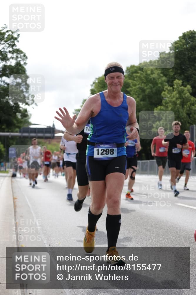29.06.2025 - hella hamburg halbmarathon Jannik Wohlers http://msf.ph/oto/8155477 29.06.2025 10:16:48 Lombardsbrücke 1083, 1137, 1298, 1331, 1348, 1356, 1477, 1553, 2225, 2908, 3210, 3464, 3466, 3622, 5023, 5390, 5929, 5930, 5995, 6126, 6128, 6522, 7257, 7345, 7376, 7445, 7647, 7945, 8253, 8263, 8558, 8983, 9152, 9259, 9647, 10377, 10460, 10592, 10735, 11102, 12042, 12043, 12100, 12166, 13605, 14199, 14597, 14950, 15140, 15293, 15465, 16447, 16704, 16817, 17010, 17058, 17661, 17741, 17984, 18108, 18344, 18571 meine-sportfotos.de