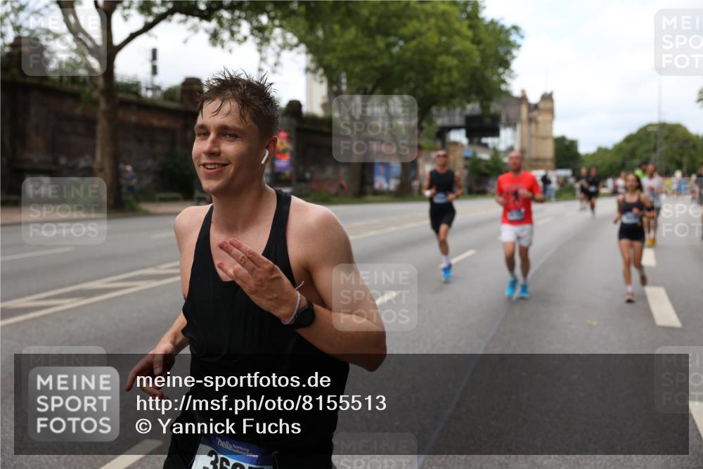 29.06.2025 - hella hamburg halbmarathon Yannick Fuchs http://msf.ph/oto/8155513 29.06.2025 10:38:04 20KM 3109, 3116, 3124, 3146, 3437, 3697, 3928, 4080, 5506, 5692, 6495, 7093, 7185, 7451, 8218, 8664, 8900, 9043, 9114, 9931, 10246, 10493, 11153, 11648, 11778, 11848, 12327, 12438, 12623, 12657, 13348, 13897, 14690, 15383, 15932, 16105, 16648, 16720, 16997, 17391, 17403, 17516, 18678, 18775, 18942, 19051, 19090 meine-sportfotos.de