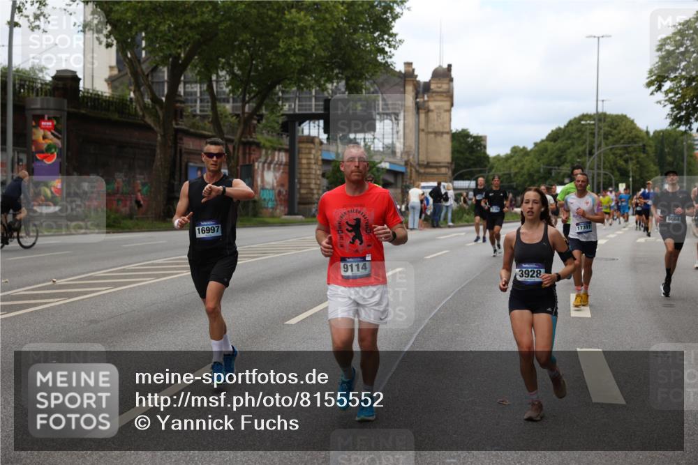 29.06.2025 - hella hamburg halbmarathon Yannick Fuchs http://msf.ph/oto/8155552 29.06.2025 10:38:04 20KM 3109, 3116, 3124, 3146, 3437, 3697, 3928, 4080, 5506, 5692, 6495, 7093, 7185, 7451, 8218, 8664, 8900, 9043, 9114, 9931, 10246, 10493, 11153, 11648, 11778, 11848, 12327, 12438, 12623, 12657, 13348, 13897, 14690, 15383, 15932, 16105, 16648, 16720, 16997, 17391, 17403, 17516, 18678, 18775, 18942, 19051, 19090 meine-sportfotos.de