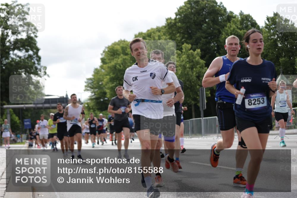 29.06.2025 - hella hamburg halbmarathon Jannik Wohlers http://msf.ph/oto/8155588 29.06.2025 10:16:51 Lombardsbrücke 1083, 1137, 1298, 1348, 1356, 1477, 2860, 2908, 3210, 3464, 3466, 3802, 3803, 5023, 5390, 5929, 5930, 5995, 6126, 6128, 6520, 6522, 7410, 7445, 7647, 7945, 8210, 8253, 8309, 8433, 8558, 8983, 9152, 9259, 9647, 10377, 10460, 10592, 11102, 12042, 12100, 12166, 13605, 14199, 14208, 14950, 15140, 15293, 15465, 16704, 16817, 17010, 17058, 17661, 17741, 17927, 17984, 18039, 18060, 18108, 18344, 18526, 18571 meine-sportfotos.de