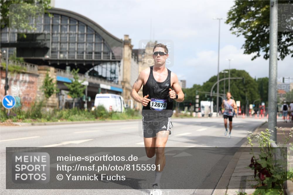 29.06.2025 - hella hamburg halbmarathon Yannick Fuchs http://msf.ph/oto/8155591 29.06.2025 10:16:00 20KM 12373, 12678, 14302, 14360, 15526 meine-sportfotos.de