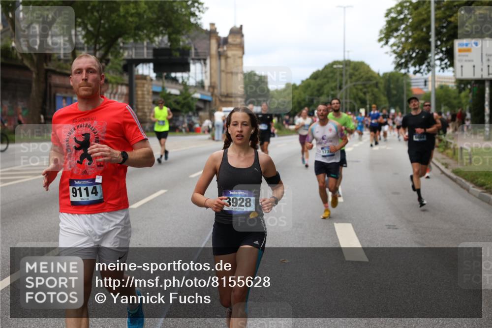 29.06.2025 - hella hamburg halbmarathon Yannick Fuchs http://msf.ph/oto/8155628 29.06.2025 10:38:05 20KM 3109, 3116, 3124, 3146, 3437, 3697, 3928, 5506, 5692, 6495, 7093, 7185, 7451, 8218, 8664, 8900, 9043, 9114, 9931, 10246, 10493, 11153, 11648, 11778, 11848, 12327, 12438, 12623, 12657, 13348, 13897, 14690, 14861, 15383, 15932, 16105, 16648, 16720, 16997, 17376, 17391, 17403, 17516, 17912, 18678, 18775, 18942, 19090 meine-sportfotos.de