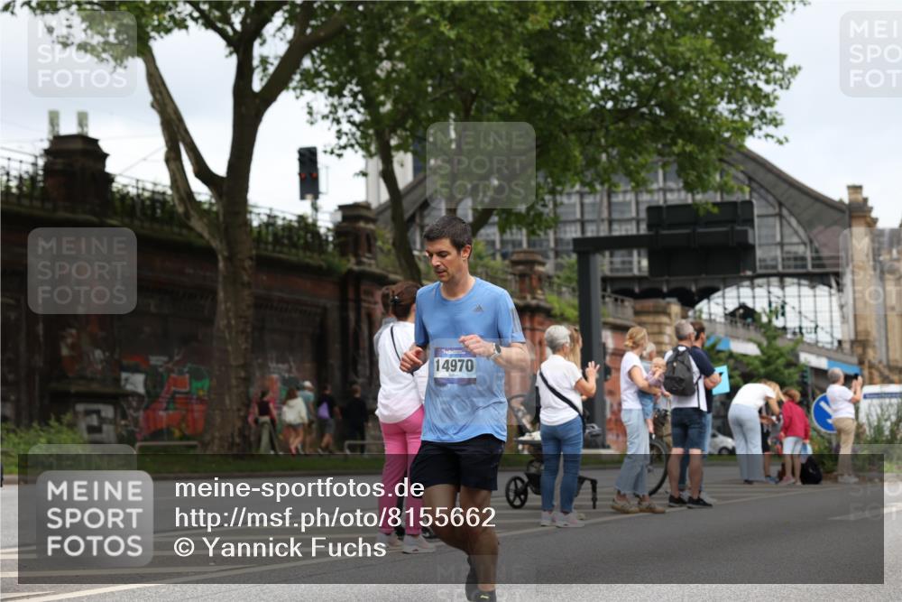 29.06.2025 - hella hamburg halbmarathon Yannick Fuchs http://msf.ph/oto/8155662 29.06.2025 10:58:18 20KM 2463, 2810, 3919, 4542, 6100, 7042, 7474, 7907, 8171, 8810, 8890, 9254, 9680, 9816, 10694, 11960, 12479, 12646, 13503, 13542, 13901, 14225, 14822, 14970, 15698, 15797, 16594, 16753, 17112, 17150, 17533, 18321, 18395, 18440, 18739, 19240 meine-sportfotos.de