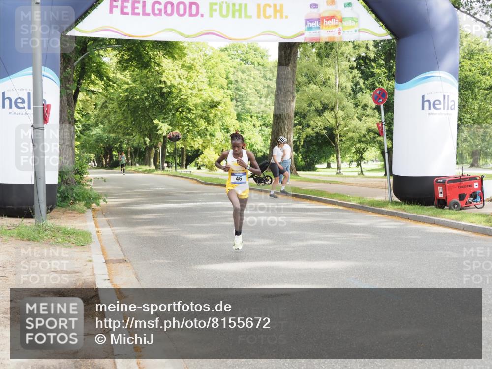 29.06.2025 - hella hamburg halbmarathon MichiJ http://msf.ph/oto/8155672 29.06.2025 10:02:37 Zwischen KM18-KM19  meine-sportfotos.de