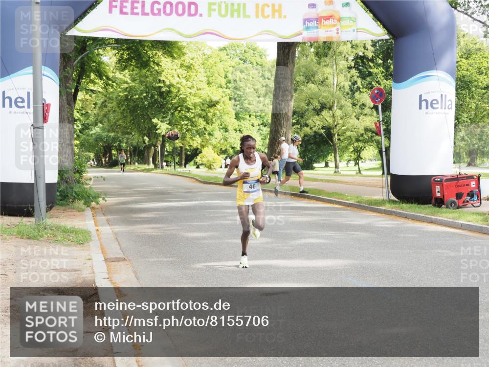 29.06.2025 - hella hamburg halbmarathon MichiJ http://msf.ph/oto/8155706 29.06.2025 10:02:37 Zwischen KM18-KM19  meine-sportfotos.de
