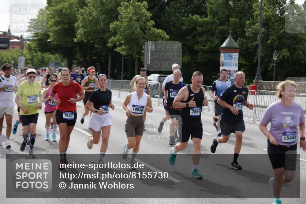 29.06.2025 - hella hamburg halbmarathon Jannik Wohlers http://msf.ph/oto/8155730 29.06.2025 10:16:57 Lombardsbrücke 1083, 1356, 1477, 2305, 2860, 3464, 3466, 3802, 3803, 4194, 4852, 5023, 5390, 5930, 6126, 6128, 6520, 6522, 7011, 7291, 7410, 7445, 7566, 7647, 7844, 7945, 8210, 8253, 8309, 8351, 8433, 8558, 8895, 9152, 9259, 10377, 10460, 10592, 11102, 12042, 12100, 12166, 14199, 14208, 14209, 14648, 14950, 15293, 15465, 16555, 16817, 17058, 17628, 17717, 17927, 17984, 18039, 18060, 18108, 18344, 18469, 18526, 18571 meine-sportfotos.de