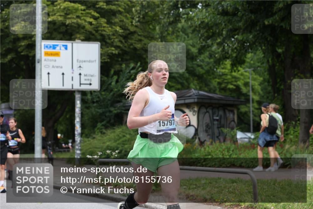 29.06.2025 - hella hamburg halbmarathon Yannick Fuchs http://msf.ph/oto/8155736 29.06.2025 10:58:20 20KM 2463, 2810, 3919, 4542, 6100, 7042, 7474, 7907, 8171, 8810, 8890, 9254, 9680, 9816, 10694, 11960, 12479, 12646, 13503, 13542, 13901, 14225, 14822, 14970, 15698, 15797, 16455, 16594, 16753, 17150, 17533, 18321, 18440, 18739, 19240 meine-sportfotos.de