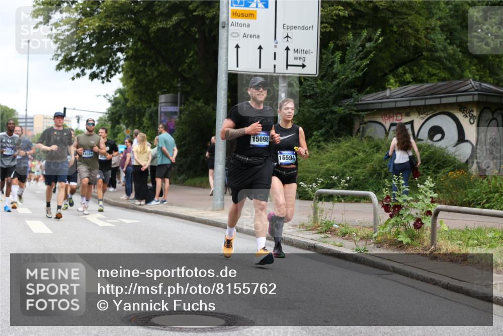 29.06.2025 - hella hamburg halbmarathon Yannick Fuchs http://msf.ph/oto/8155762 29.06.2025 10:58:22 20KM 2298, 2463, 2810, 3919, 4542, 6100, 7474, 7907, 8171, 8810, 8890, 9254, 9680, 9816, 10694, 11960, 12479, 12646, 13503, 13901, 14225, 14822, 14970, 15698, 15797, 16455, 16594, 16753, 17150, 17533, 18321, 18440, 18739, 19240 meine-sportfotos.de
