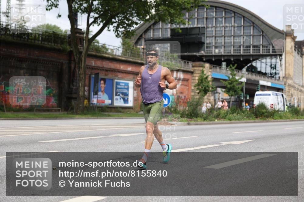29.06.2025 - hella hamburg halbmarathon Yannick Fuchs http://msf.ph/oto/8155840 29.06.2025 10:16:24 20KM 6530, 11210, 14360, 14717, 14766, 14933, 16120, 16988, 17402, 19075 meine-sportfotos.de