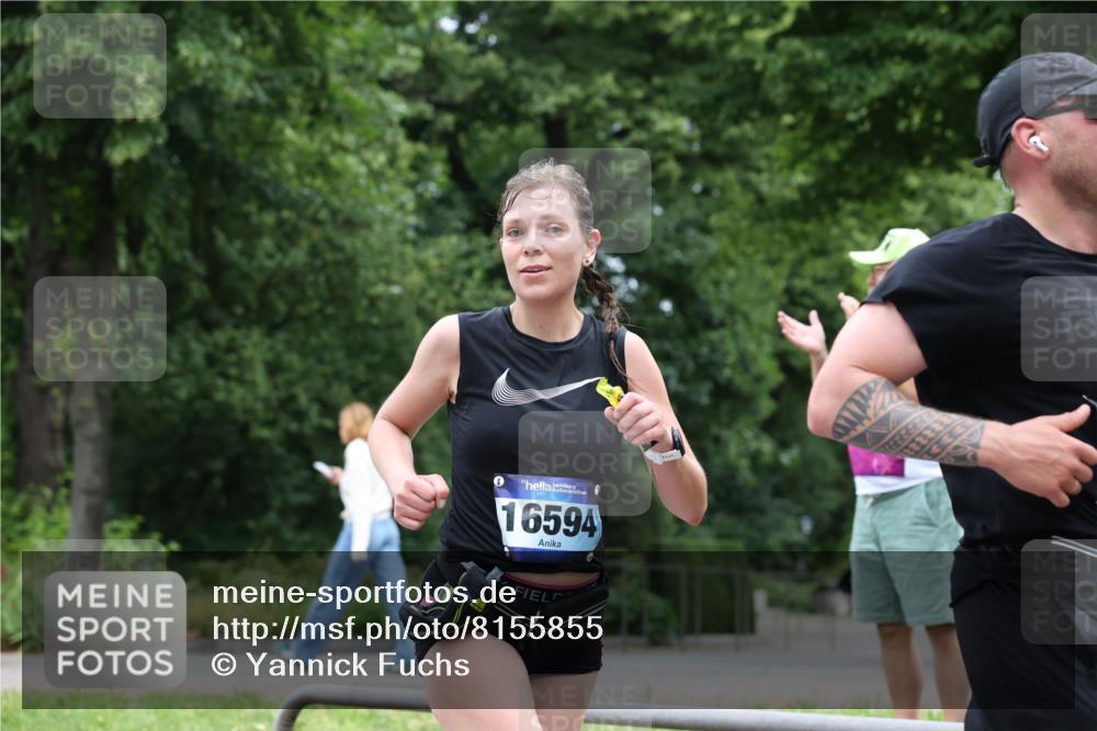29.06.2025 - hella hamburg halbmarathon Yannick Fuchs http://msf.ph/oto/8155855 29.06.2025 10:58:24 20KM 2298, 2463, 2810, 3919, 4542, 6100, 7474, 8171, 8810, 8890, 9254, 9680, 9816, 10694, 11960, 12426, 12479, 12646, 13503, 13901, 14225, 14822, 14970, 15698, 15797, 16455, 16594, 16753, 17533, 18321, 18440, 18739, 19240 meine-sportfotos.de