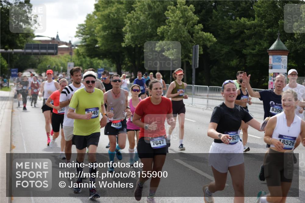 29.06.2025 - hella hamburg halbmarathon Jannik Wohlers http://msf.ph/oto/8155900 29.06.2025 10:16:58 Lombardsbrücke 1083, 1356, 1477, 2305, 2860, 3464, 3466, 3802, 3803, 4194, 4852, 5023, 5390, 6126, 6128, 6520, 6522, 7011, 7291, 7410, 7445, 7566, 7647, 7844, 7945, 8210, 8253, 8309, 8351, 8433, 8558, 8895, 9152, 9259, 10377, 10460, 10592, 11102, 12042, 12100, 12166, 14199, 14208, 14209, 14648, 14877, 14950, 15293, 15465, 16024, 16555, 16817, 17058, 17628, 17717, 17927, 18039, 18060, 18108, 18344, 18469, 18526, 18564 meine-sportfotos.de