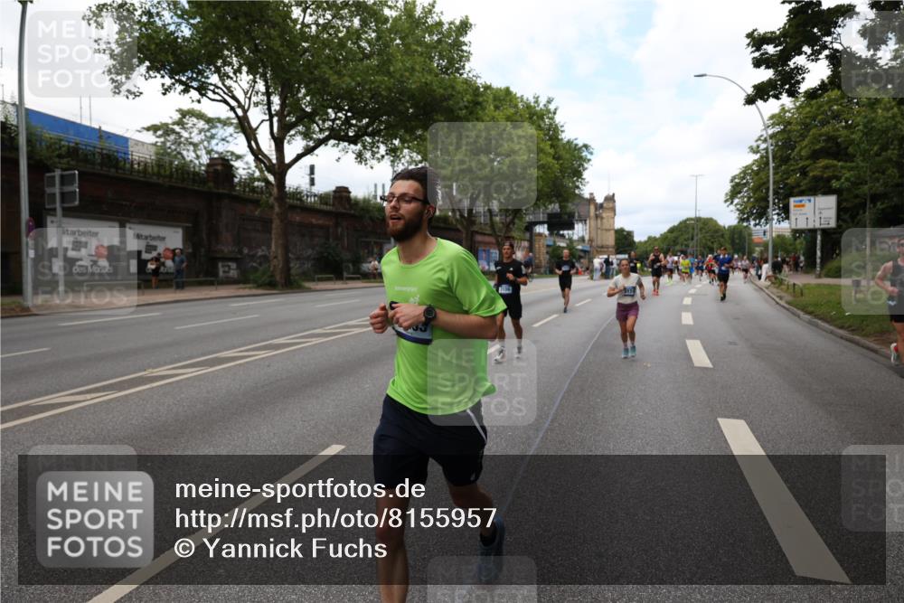 29.06.2025 - hella hamburg halbmarathon Yannick Fuchs http://msf.ph/oto/8155957 29.06.2025 10:38:09 20KM 3109, 3116, 3124, 3146, 3437, 5506, 5692, 6495, 6705, 6991, 7093, 7185, 7451, 8145, 8218, 8664, 8900, 9043, 9081, 9931, 10246, 10493, 11153, 11648, 11778, 11848, 12327, 12438, 12623, 12657, 13348, 13897, 14690, 14861, 15383, 15932, 16105, 16301, 16547, 16549, 16648, 16720, 17376, 17391, 17403, 17516, 17912, 18678, 18775, 18942, 19090 meine-sportfotos.de