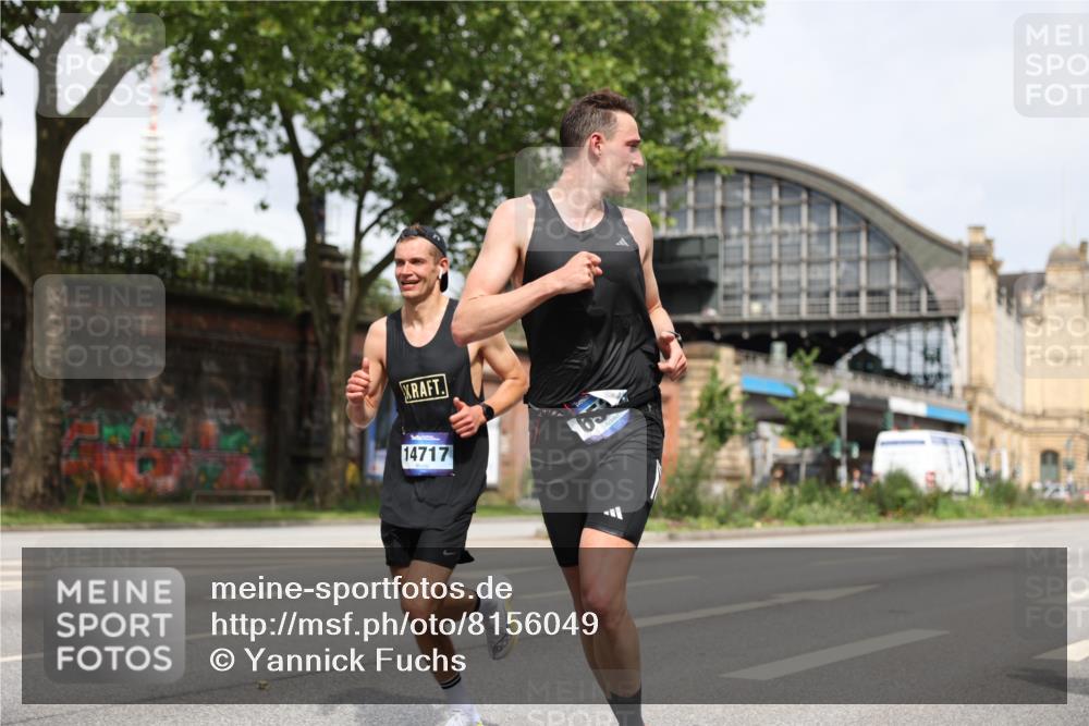 29.06.2025 - hella hamburg halbmarathon Yannick Fuchs http://msf.ph/oto/8156049 29.06.2025 10:16:34 20KM 6530, 11210, 14717, 14766, 14933, 16120, 16988, 17402 meine-sportfotos.de