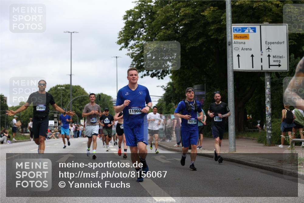 29.06.2025 - hella hamburg halbmarathon Yannick Fuchs http://msf.ph/oto/8156067 29.06.2025 10:58:29 20KM 2298, 2463, 3919, 4542, 6100, 7081, 7474, 8171, 8810, 8890, 9254, 9680, 9816, 10694, 11960, 12426, 12479, 12646, 12781, 12843, 13901, 14822, 14970, 15698, 16455, 16594, 16753, 16770, 18321, 18440, 18520, 18739, 19240 meine-sportfotos.de
