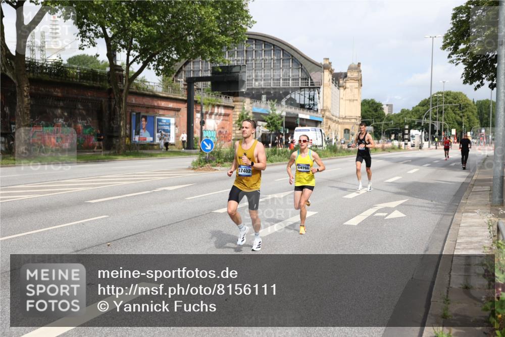 29.06.2025 - hella hamburg halbmarathon Yannick Fuchs http://msf.ph/oto/8156111 29.06.2025 10:16:39 20KM 6530, 14717, 14766, 14933, 16120, 17402 meine-sportfotos.de