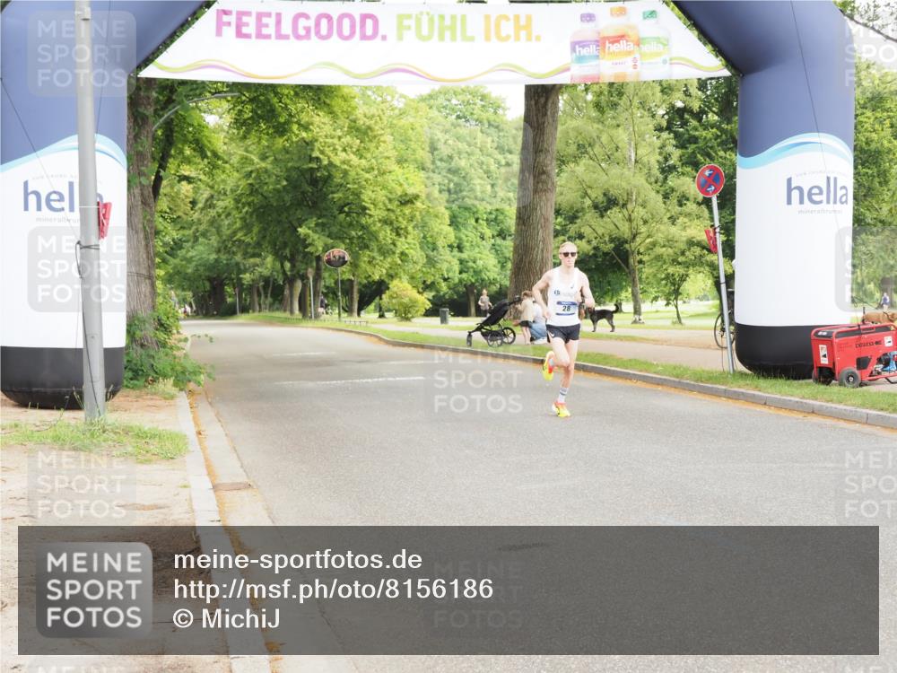 29.06.2025 - hella hamburg halbmarathon MichiJ http://msf.ph/oto/8156186 29.06.2025 10:03:58 Zwischen KM18-KM19  meine-sportfotos.de