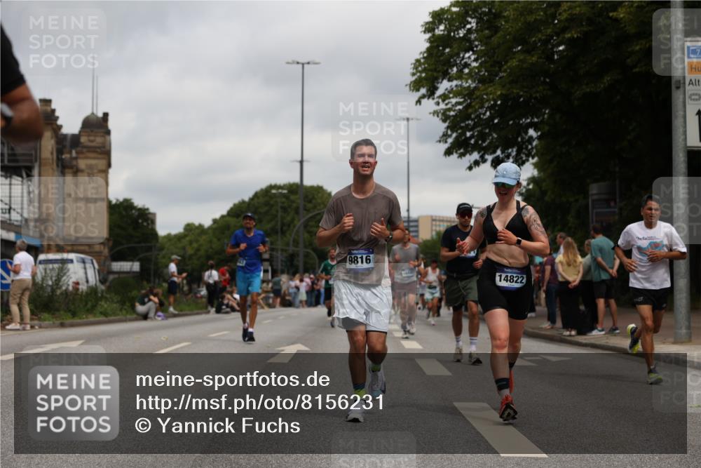 29.06.2025 - hella hamburg halbmarathon Yannick Fuchs http://msf.ph/oto/8156231 29.06.2025 10:58:32 20KM 1842, 2298, 2463, 3919, 4542, 6100, 7081, 7474, 8171, 8810, 9254, 9680, 9816, 10694, 10824, 11960, 12426, 12646, 12781, 12843, 13901, 14822, 15698, 16455, 16594, 16753, 16770, 18321, 18440, 18520, 18739, 19240 meine-sportfotos.de