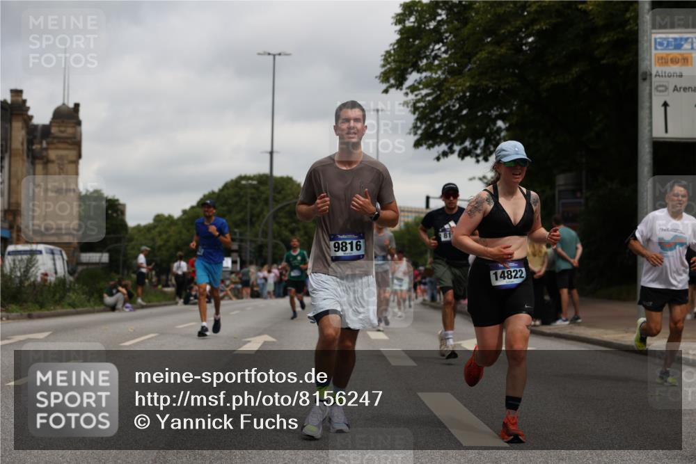 29.06.2025 - hella hamburg halbmarathon Yannick Fuchs http://msf.ph/oto/8156247 29.06.2025 10:58:32 20KM 1842, 2298, 2463, 3919, 4542, 6100, 7081, 7474, 8171, 8810, 9254, 9680, 9816, 10694, 10824, 11960, 12426, 12646, 12781, 12843, 13901, 14822, 15698, 16455, 16594, 16753, 16770, 18321, 18440, 18520, 18739, 19240 meine-sportfotos.de
