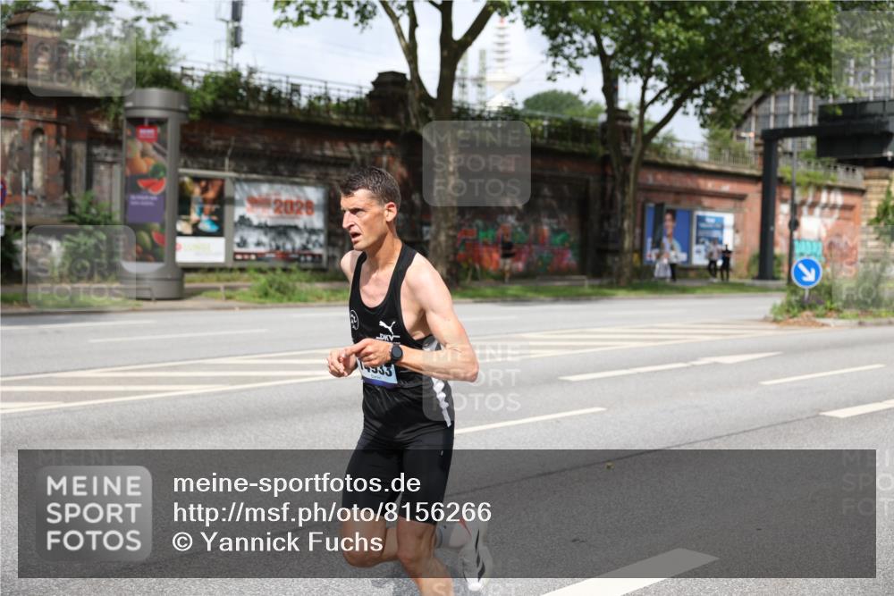 29.06.2025 - hella hamburg halbmarathon Yannick Fuchs http://msf.ph/oto/8156266 29.06.2025 10:16:42 20KM 14766, 14933, 16120, 17402 meine-sportfotos.de