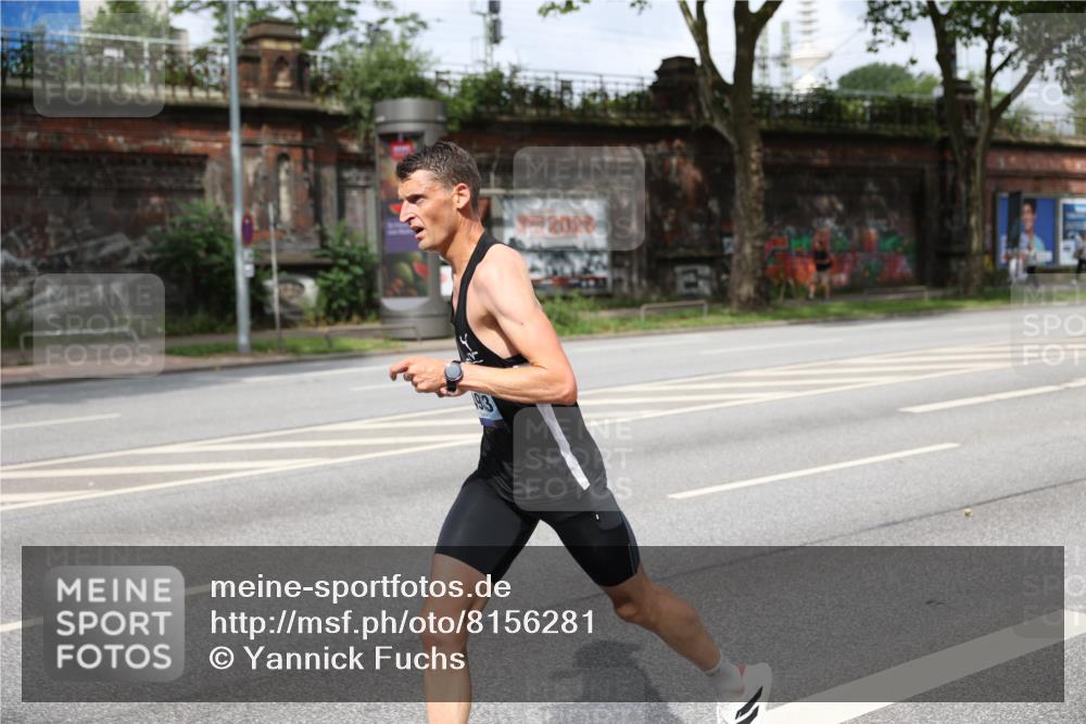 29.06.2025 - hella hamburg halbmarathon Yannick Fuchs http://msf.ph/oto/8156281 29.06.2025 10:16:42 20KM 14766, 14933, 16120, 17402 meine-sportfotos.de