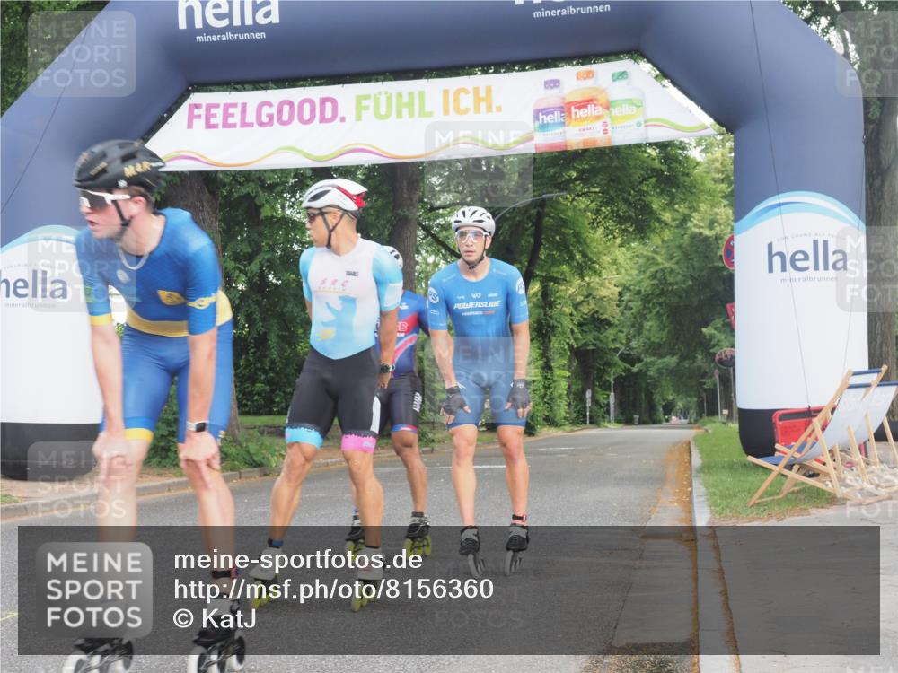 29.06.2025 - hella hamburg halbmarathon KatJ http://msf.ph/oto/8156360 29.06.2025 09:00:15 Zwischen KM18-KM19  meine-sportfotos.de