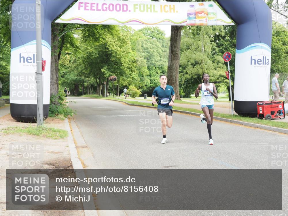 29.06.2025 - hella hamburg halbmarathon MichiJ http://msf.ph/oto/8156408 29.06.2025 10:05:05 Zwischen KM18-KM19 42 meine-sportfotos.de