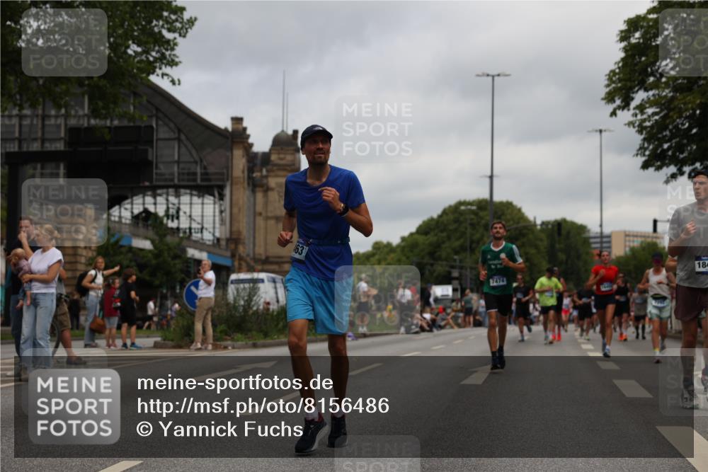 29.06.2025 - hella hamburg halbmarathon Yannick Fuchs http://msf.ph/oto/8156486 29.06.2025 10:58:36 20KM 1062, 1229, 1842, 2298, 2463, 2698, 3572, 4542, 6100, 7081, 7271, 7474, 8171, 8405, 9254, 9680, 9816, 9986, 10067, 10402, 10694, 10824, 11556, 11960, 12426, 12475, 12646, 12781, 12843, 13901, 14822, 15009, 16344, 16455, 16605, 16753, 16770, 16911, 17895, 18321, 18440, 18520, 18707, 18739, 19240 meine-sportfotos.de