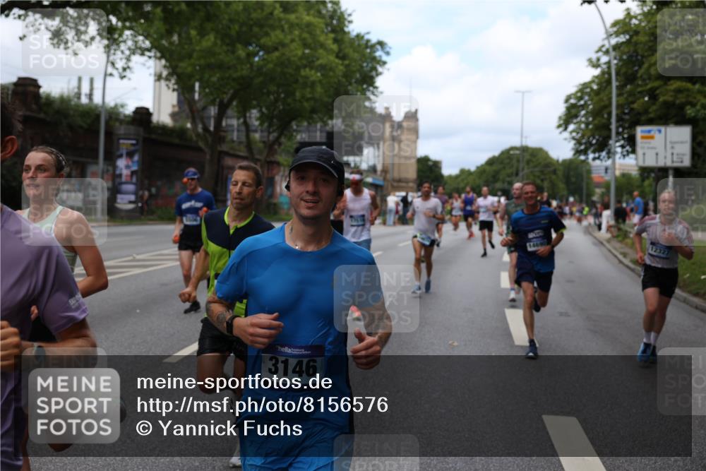 29.06.2025 - hella hamburg halbmarathon Yannick Fuchs http://msf.ph/oto/8156576 29.06.2025 10:38:19 20KM 1415, 1558, 2816, 3146, 3437, 3907, 4425, 4981, 5506, 5624, 5692, 6490, 6705, 6991, 7005, 7093, 7451, 8063, 8145, 8218, 8900, 9043, 9081, 9374, 9633, 9931, 10246, 10669, 10930, 11153, 11346, 11648, 11848, 12327, 12438, 12966, 13348, 13421, 13996, 14690, 14861, 15383, 15512, 15862, 15932, 16062, 16105, 16224, 16301, 16547, 16549, 16648, 16720, 17251, 17376, 17516, 17912, 18678, 18775, 18942, 19090 meine-sportfotos.de