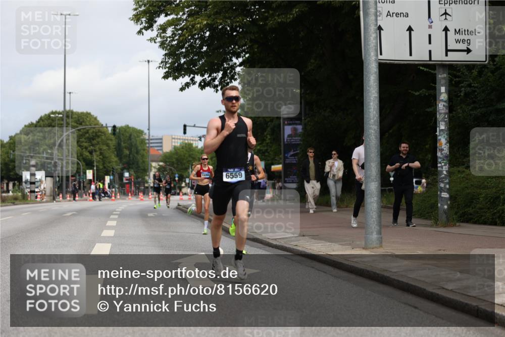 29.06.2025 - hella hamburg halbmarathon Yannick Fuchs http://msf.ph/oto/8156620 29.06.2025 10:17:27 20KM 6559, 9475, 10650, 11965, 13751, 16068, 17886 meine-sportfotos.de