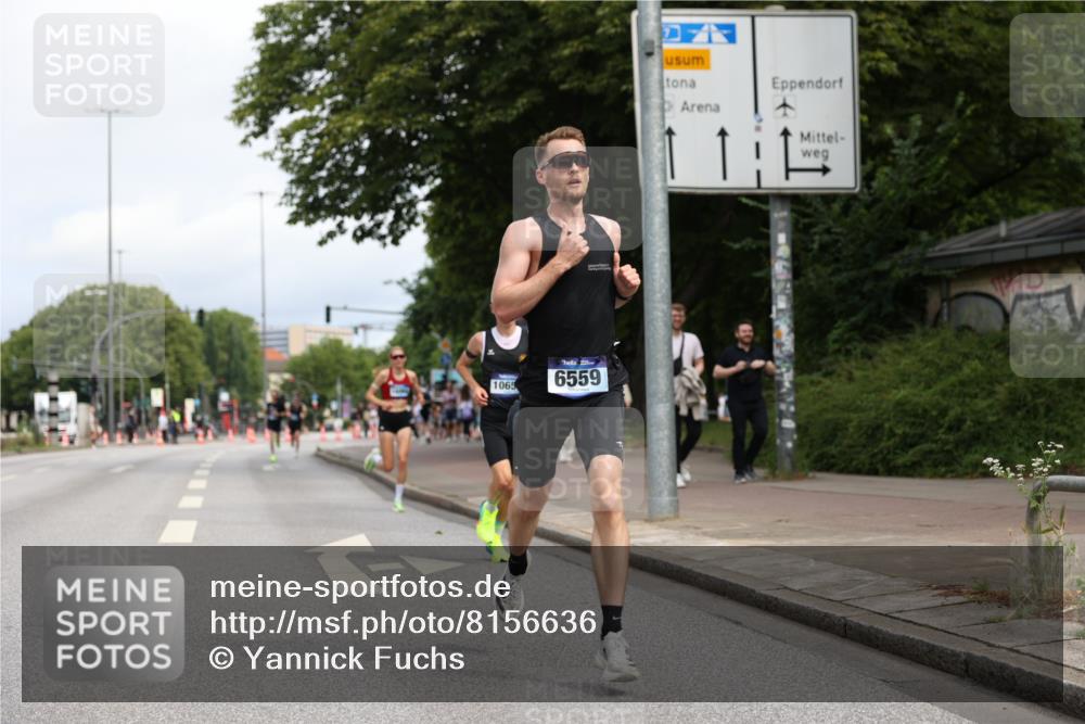 29.06.2025 - hella hamburg halbmarathon Yannick Fuchs http://msf.ph/oto/8156636 29.06.2025 10:17:28 20KM 6559, 9475, 10650, 11965, 13751, 16068, 17886 meine-sportfotos.de