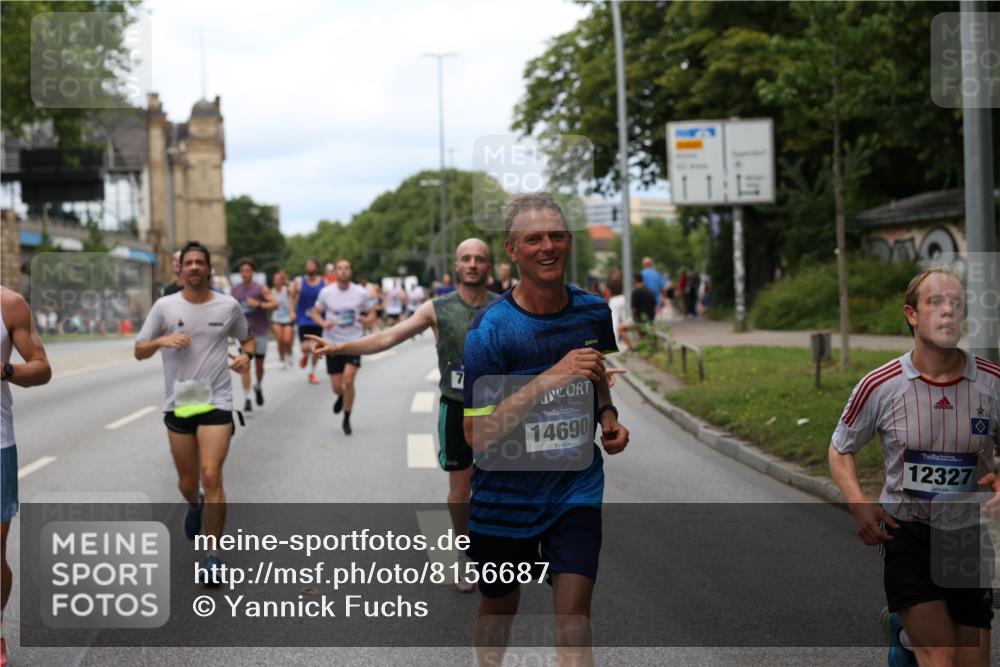 29.06.2025 - hella hamburg halbmarathon Yannick Fuchs http://msf.ph/oto/8156687 29.06.2025 10:38:20 20KM 1415, 1558, 2816, 3146, 3437, 3907, 4425, 4981, 4999, 5275, 5506, 5624, 5692, 6490, 6705, 6991, 7005, 7093, 7451, 8063, 8145, 8218, 8900, 9043, 9081, 9374, 9633, 9931, 10246, 10669, 10930, 11153, 11346, 11648, 11848, 12327, 12438, 12966, 13348, 13421, 13996, 14690, 14798, 14861, 15383, 15512, 15862, 15932, 16062, 16105, 16224, 16301, 16547, 16549, 16648, 16720, 17251, 17376, 17516, 17912, 18678, 18942, 19090 meine-sportfotos.de
