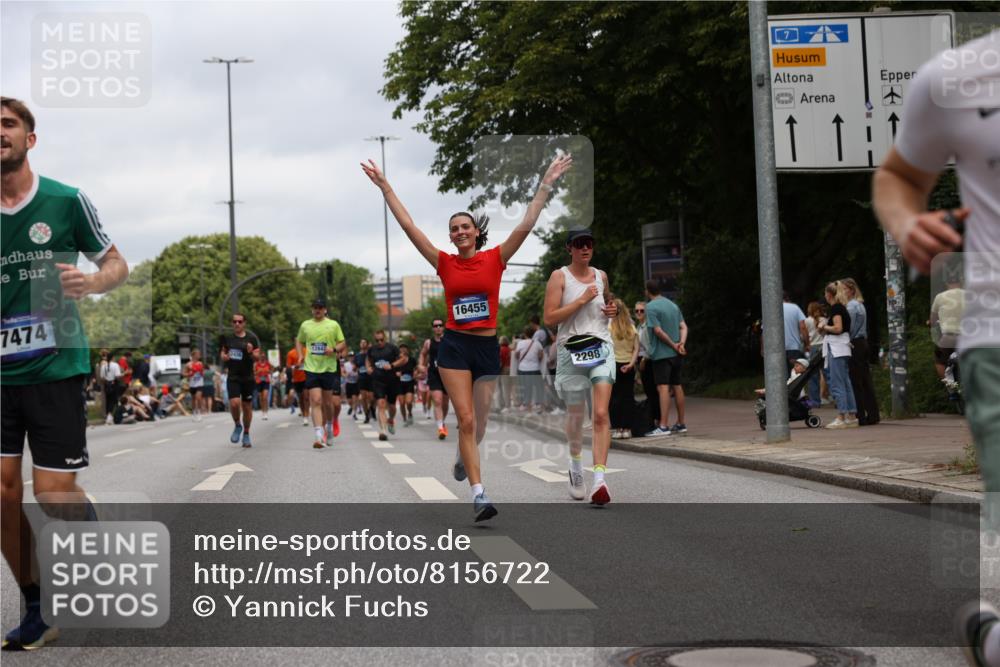 29.06.2025 - hella hamburg halbmarathon Yannick Fuchs http://msf.ph/oto/8156722 29.06.2025 10:58:39 20KM 1062, 1229, 1842, 2298, 2463, 2698, 3572, 3663, 6100, 7081, 7271, 7474, 8171, 8405, 9254, 9816, 9986, 10067, 10402, 10824, 10962, 11556, 11960, 12426, 12475, 12781, 12843, 14822, 15009, 16344, 16367, 16455, 16605, 16753, 16770, 16911, 17895, 18440, 18520, 18707, 18739, 19240 meine-sportfotos.de