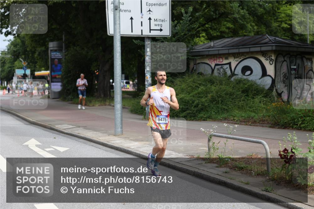 29.06.2025 - hella hamburg halbmarathon Yannick Fuchs http://msf.ph/oto/8156743 29.06.2025 10:17:47 20KM 3720, 4571, 9475, 16548, 18693 meine-sportfotos.de