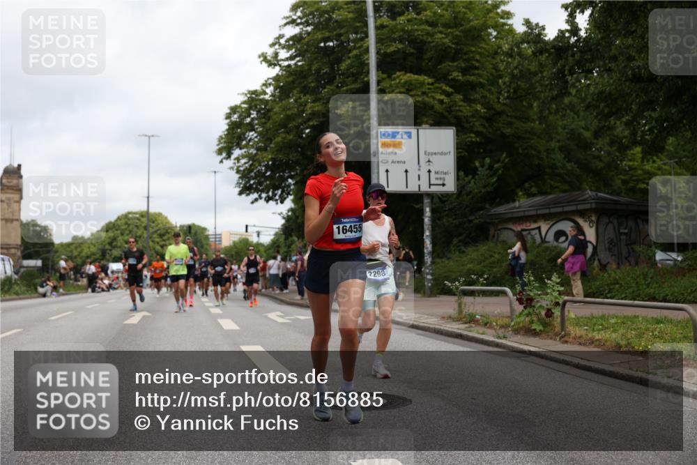 29.06.2025 - hella hamburg halbmarathon Yannick Fuchs http://msf.ph/oto/8156885 29.06.2025 10:58:40 20KM 1062, 1229, 1842, 2298, 2463, 2698, 3572, 3663, 5354, 5365, 6100, 6907, 6908, 7081, 7271, 7474, 8171, 8405, 9254, 9816, 9986, 10067, 10402, 10824, 10962, 11556, 11960, 12426, 12475, 12781, 12843, 14465, 14822, 15009, 16344, 16367, 16455, 16605, 16753, 16770, 16911, 17140, 17763, 17895, 18440, 18520, 18707, 18739 meine-sportfotos.de