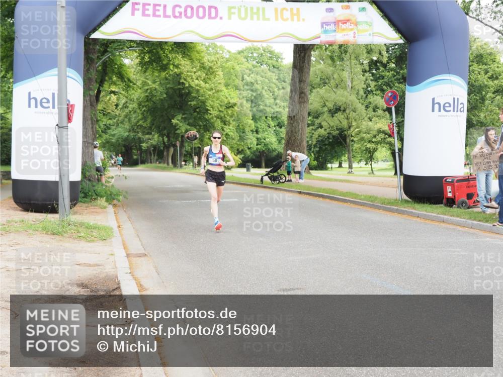 29.06.2025 - hella hamburg halbmarathon MichiJ http://msf.ph/oto/8156904 29.06.2025 10:07:04 Zwischen KM18-KM19  meine-sportfotos.de