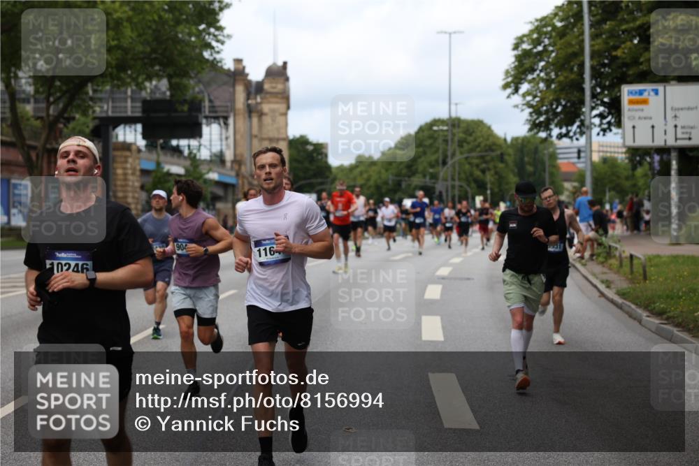 29.06.2025 - hella hamburg halbmarathon Yannick Fuchs http://msf.ph/oto/8156994 29.06.2025 10:38:23 20KM 1415, 1558, 2816, 3907, 4425, 4981, 4999, 5275, 5624, 5692, 6490, 6705, 6903, 6991, 7005, 7093, 8063, 8145, 8218, 8722, 8900, 9043, 9081, 9374, 9444, 9633, 9931, 10193, 10246, 10669, 10930, 11153, 11346, 11648, 11848, 12327, 12438, 12554, 12966, 13421, 13996, 14798, 14861, 15233, 15512, 15862, 16062, 16224, 16301, 16316, 16547, 16549, 16720, 17251, 17376, 17516, 17729, 17912, 18678, 18942 meine-sportfotos.de