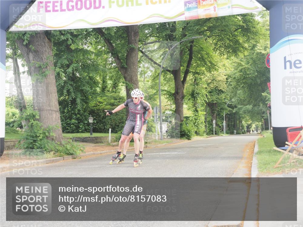 29.06.2025 - hella hamburg halbmarathon KatJ http://msf.ph/oto/8157083 29.06.2025 09:02:50 Zwischen KM18-KM19  meine-sportfotos.de