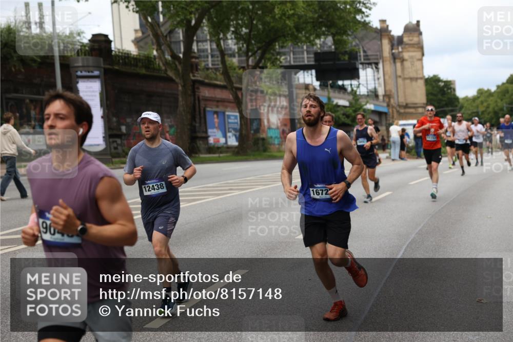29.06.2025 - hella hamburg halbmarathon Yannick Fuchs http://msf.ph/oto/8157148 29.06.2025 10:38:25 20KM 1415, 1558, 2816, 3021, 3907, 4310, 4425, 4981, 4999, 5275, 5624, 5692, 6490, 6705, 6903, 6991, 7005, 8063, 8145, 8218, 8722, 8900, 9043, 9081, 9374, 9444, 9633, 9931, 10193, 10246, 10669, 10930, 11153, 11346, 11648, 12438, 12554, 12966, 13421, 13996, 14798, 14861, 15225, 15233, 15280, 15512, 15862, 16062, 16224, 16301, 16316, 16547, 16549, 16720, 16893, 17251, 17376, 17729, 17912, 18942 meine-sportfotos.de