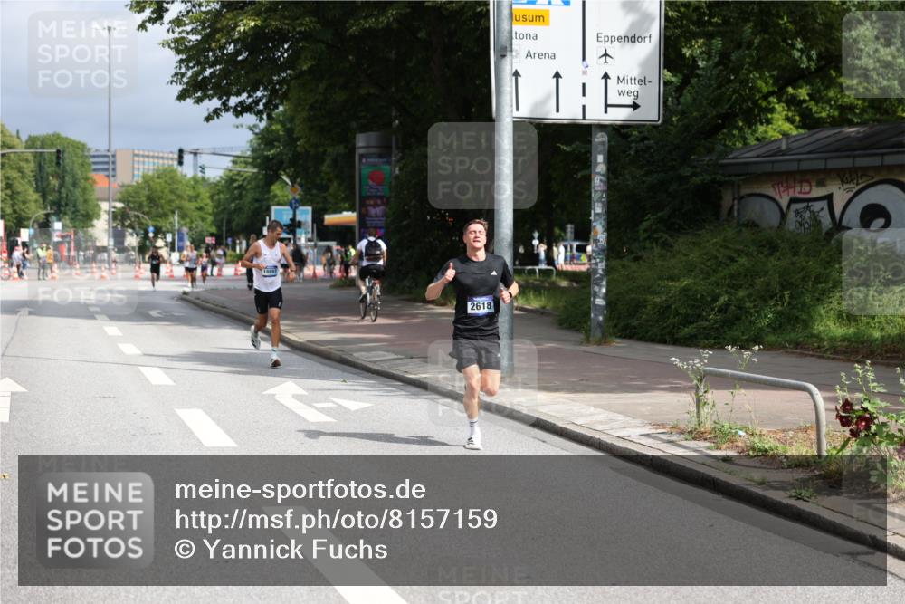 29.06.2025 - hella hamburg halbmarathon Yannick Fuchs http://msf.ph/oto/8157159 29.06.2025 10:18:12 20KM 35, 52, 2618, 4128, 7862, 11624, 18328, 18897, 18930 meine-sportfotos.de